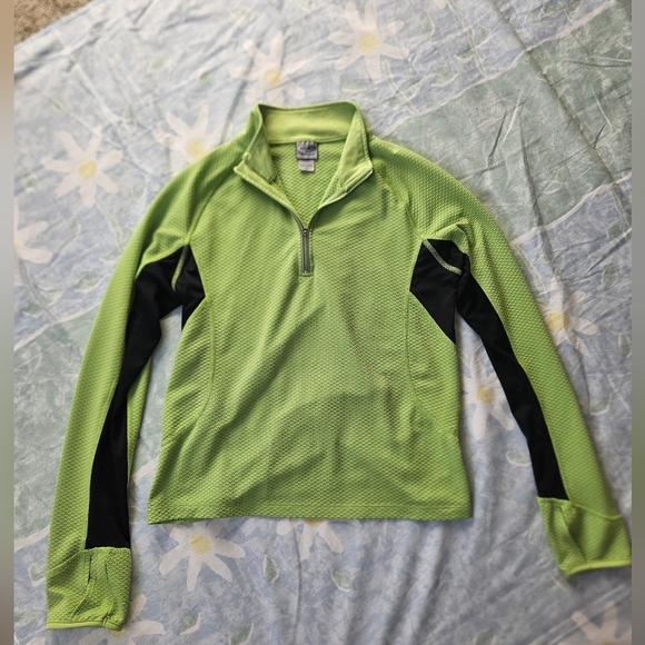 Champion green Athletica sweatshirt size Medium - Picture 8 of 11